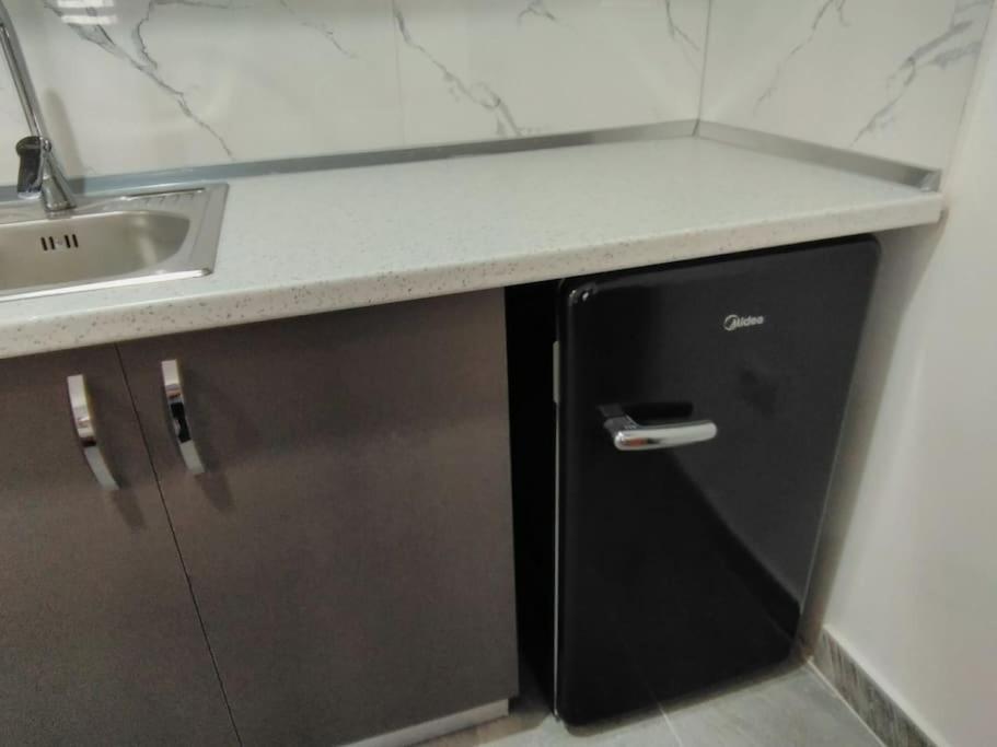 Villa Besnik, Rooms For Rent Vlore Luaran gambar